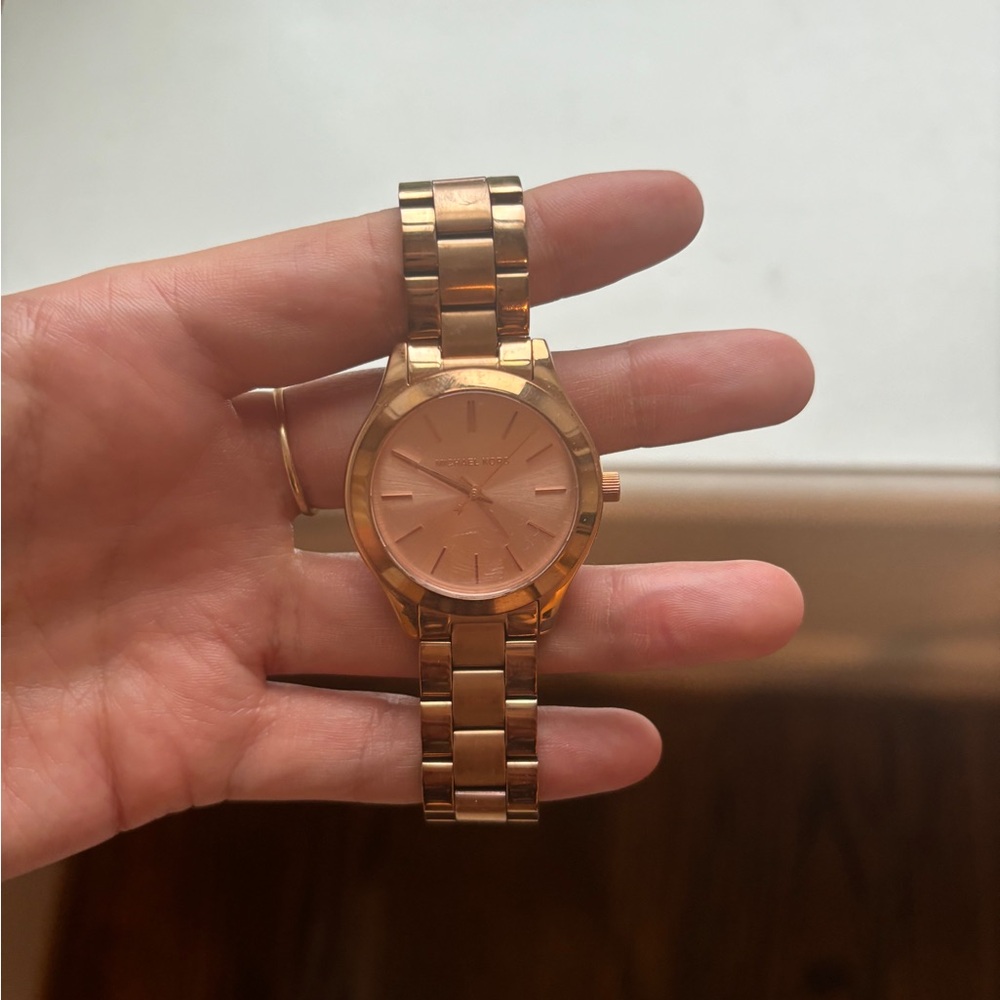 Rose gold Michael kors watch. Never worn. Brand new